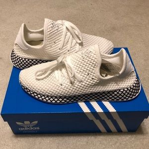 Adidas Deerupt Cloud White / Core Black